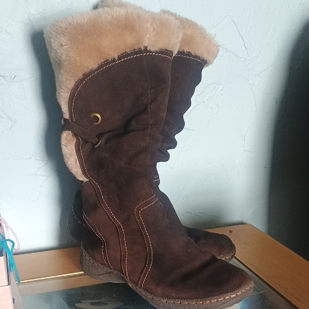 BareTraps Dark Brown Fur-Lined Winter Boots